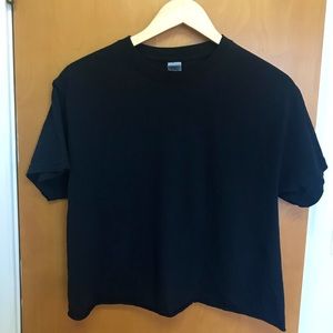 Black Gildan Roll-Hem Tee